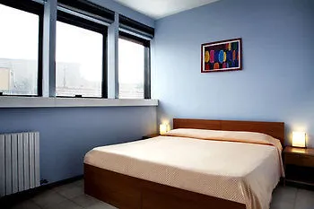 New Generation Hostel Navigli Milano  ميلان