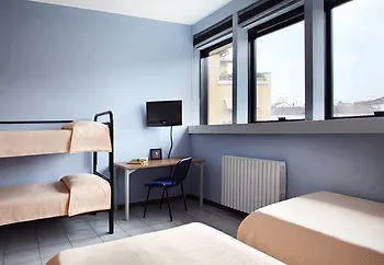 New Generation Hostel Navigli Milano 0*,  Itália